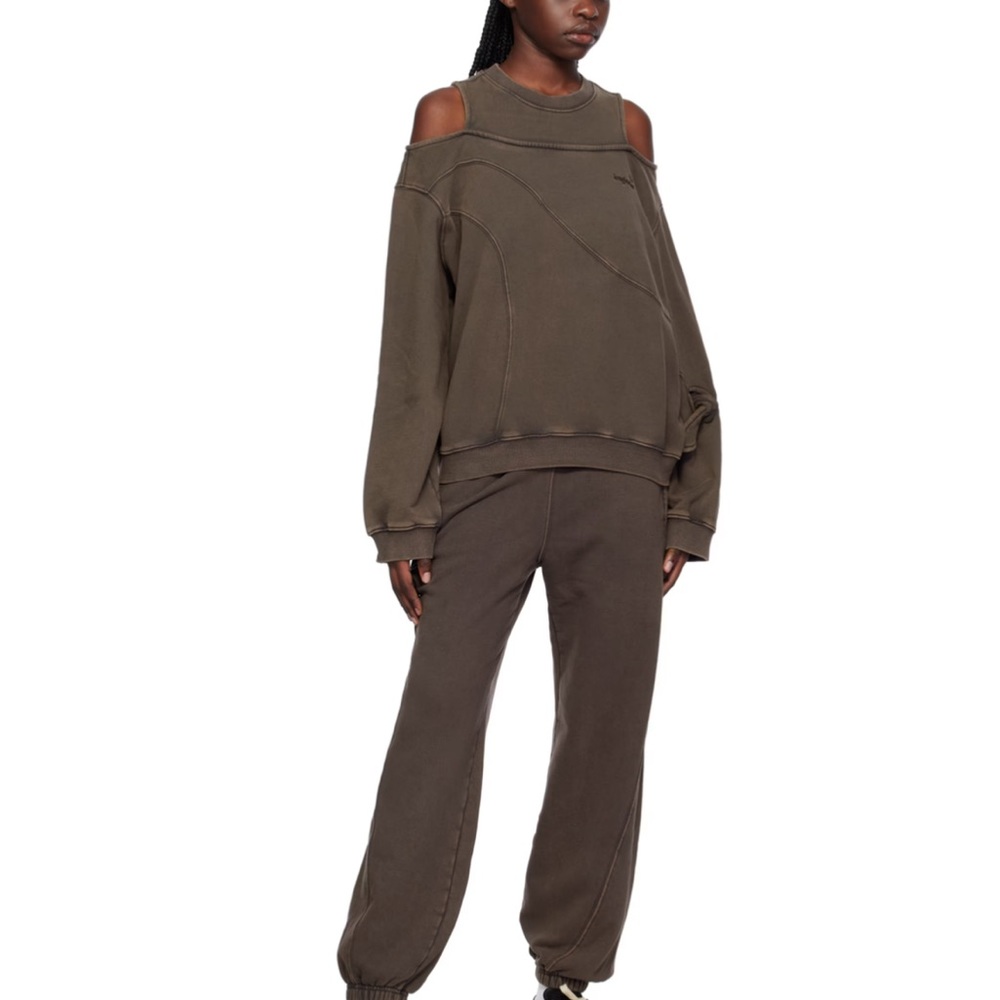 LESUGIATELIER
Brown Ribbon Sweatshirt and Pant M